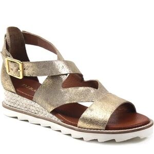 Diba True QU AINT Gold Metallic Sandals Sz 12